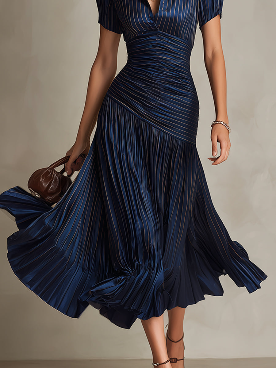 Adriana | Vestido midi satinado de rayas